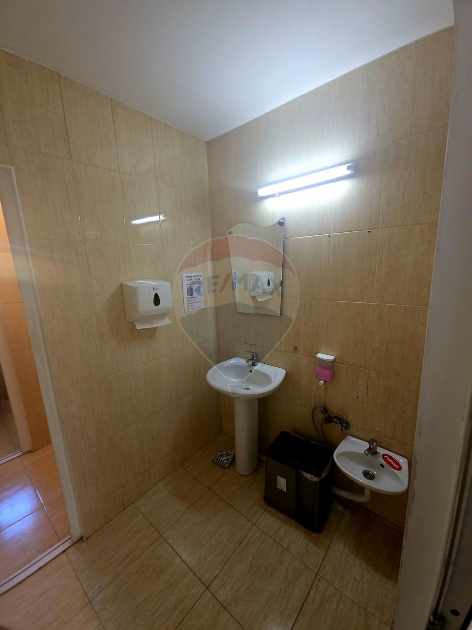 Spațiu de inchiriat