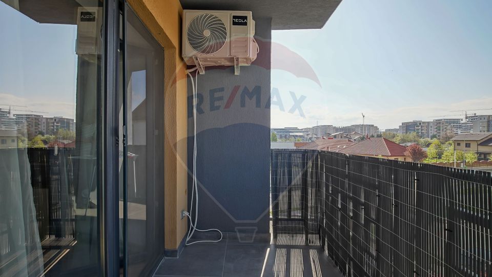 2 room Apartment for rent, Tractorul area