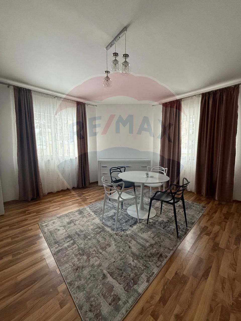Garsoniera de închiriat în zona Bunloc