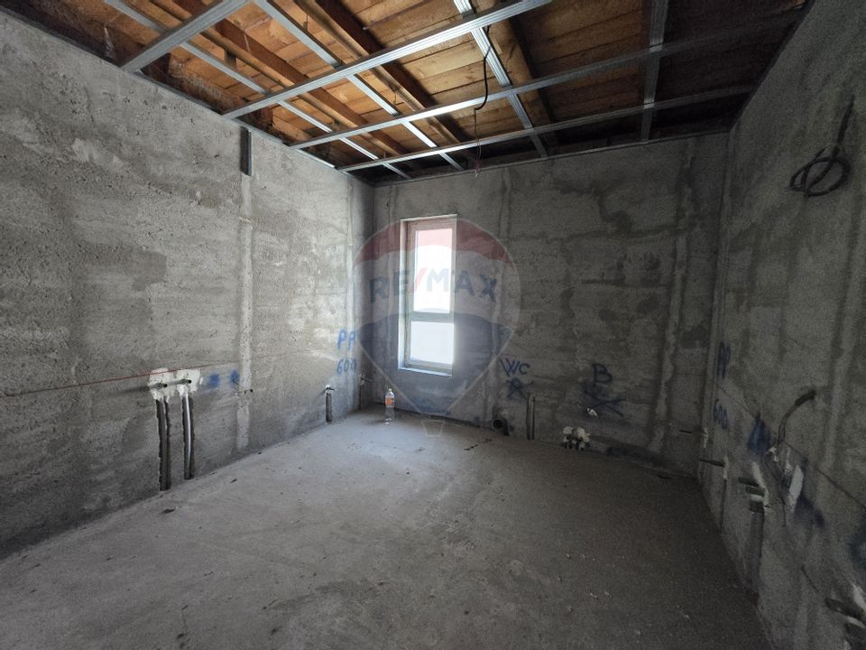 4 room House / Villa for sale