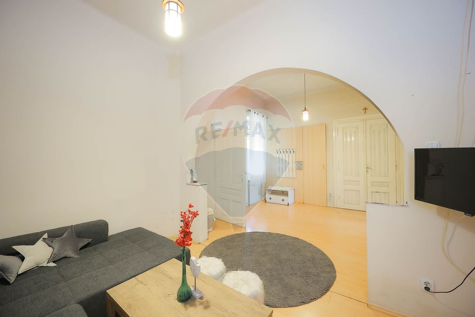 4 room House / Villa for sale, Ultracentral area