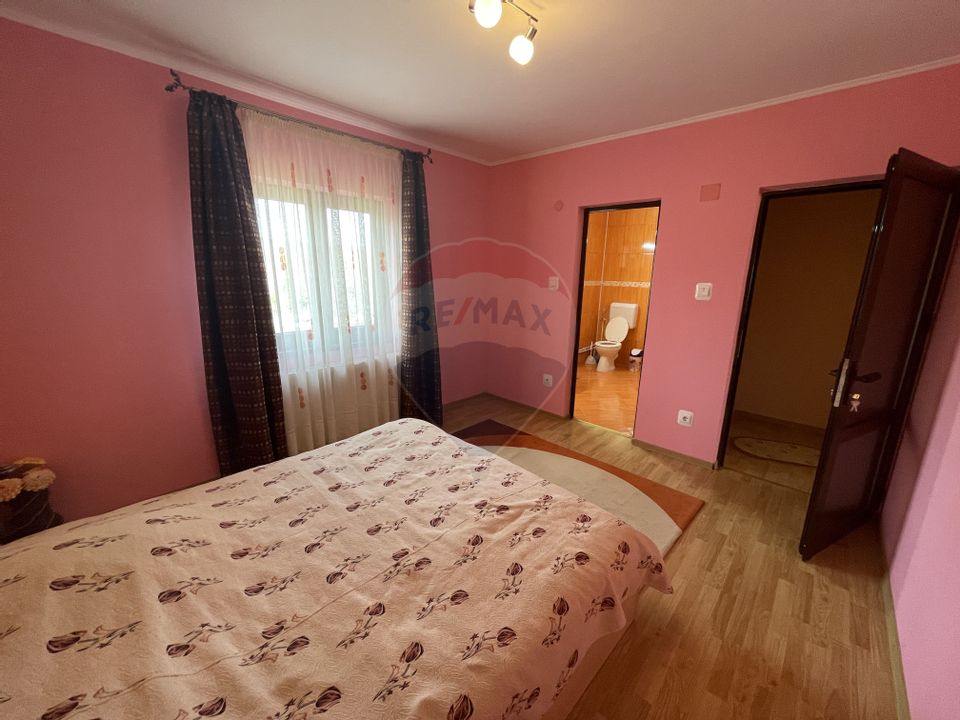 5 room House / Villa for sale