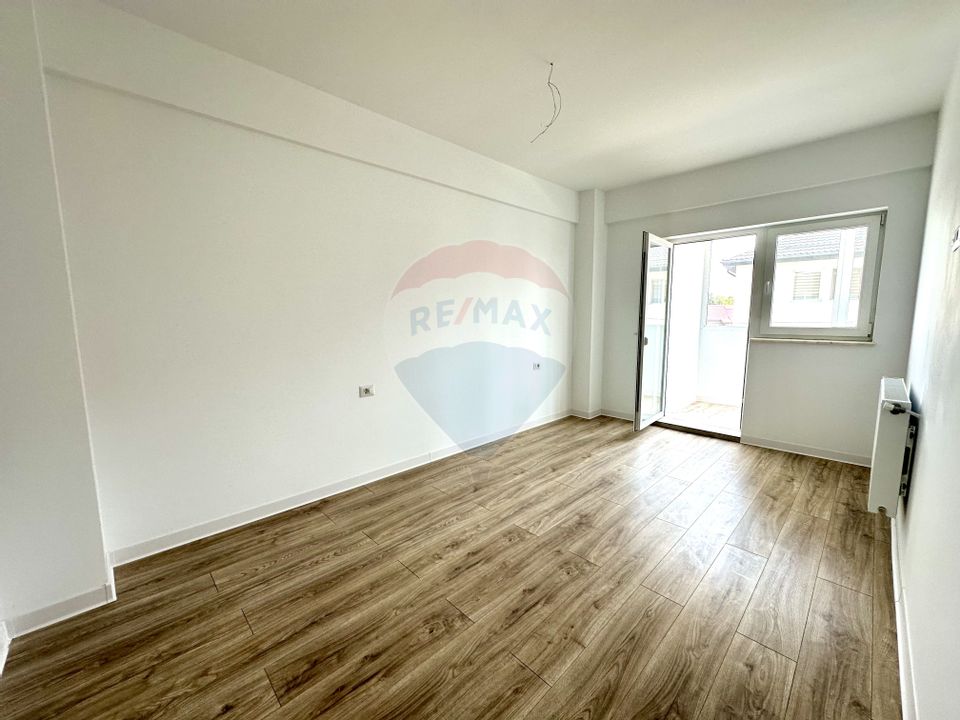 Apartament cu 3 camere Comisia Centrala