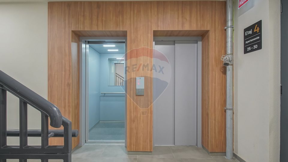 3 room Apartment for sale, Tractorul area