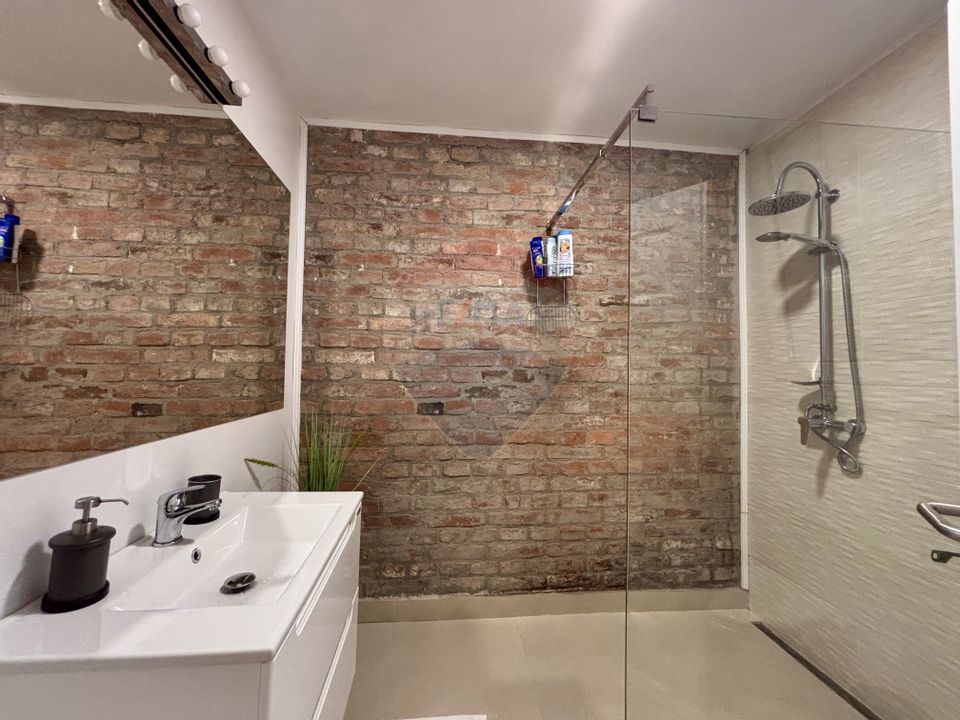 Apartament de vanzare pe Str.Tribunei