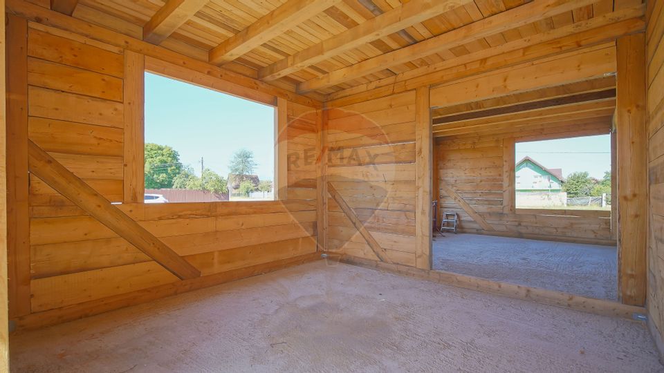 Proiectul Tău de Vis Începe Aici – Casă Nouă, 588 mp Teren, Cărpiniș