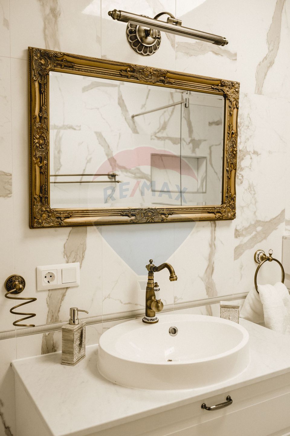 Apartament de inchiriat