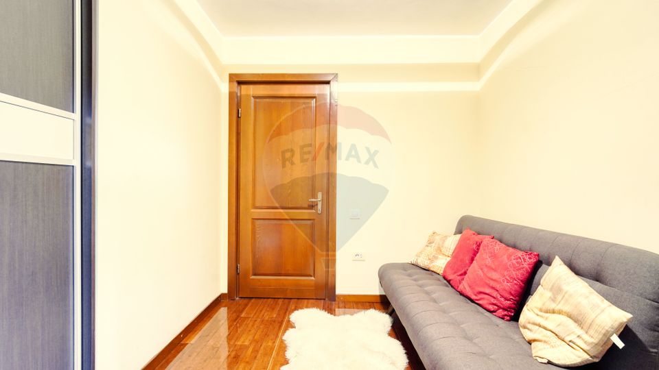 Oportunitate în Inima Naturii: Apartament cu 3 Camere în Predeal