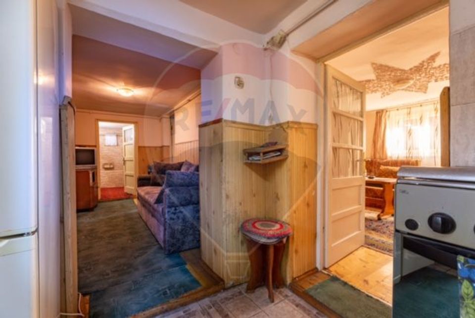 5 room House / Villa for sale, Central area