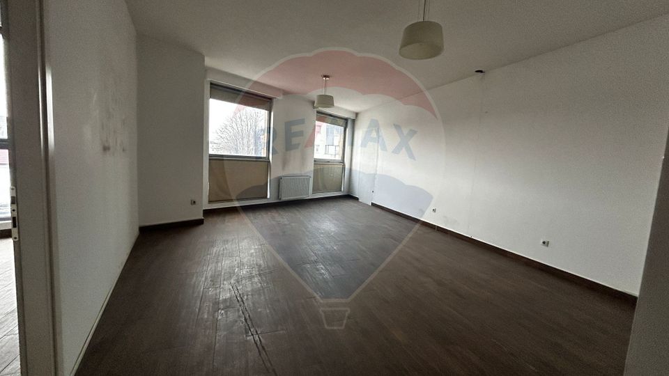 64sq.m Office Space for rent, Bistrita Lac area