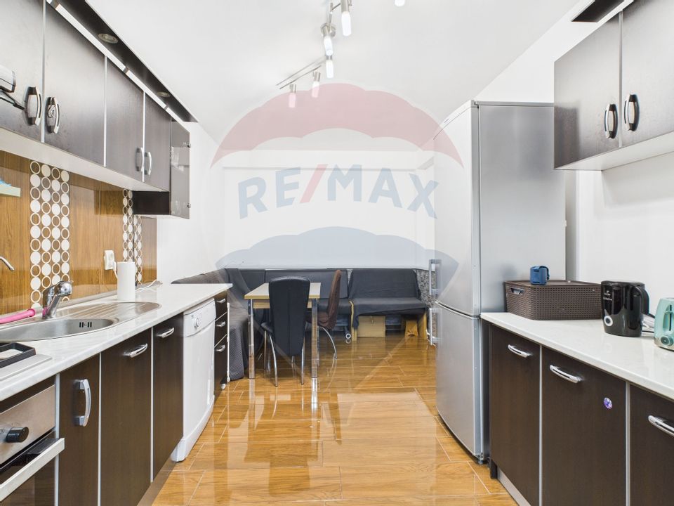 5 room House / Villa for sale