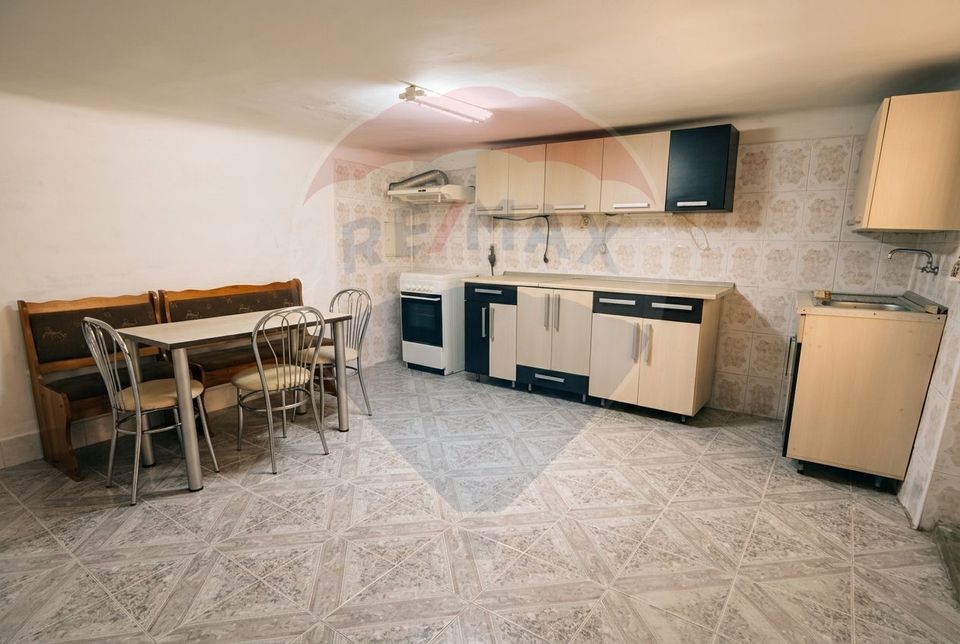 3 room House / Villa for sale, Sud-Est area