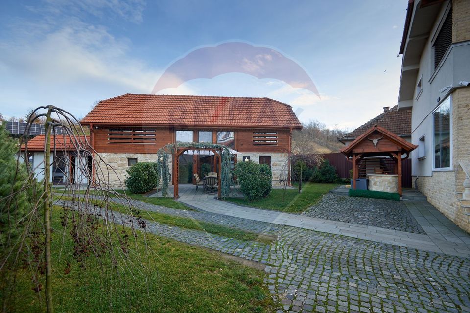 5 room Hotel / Pension for sale