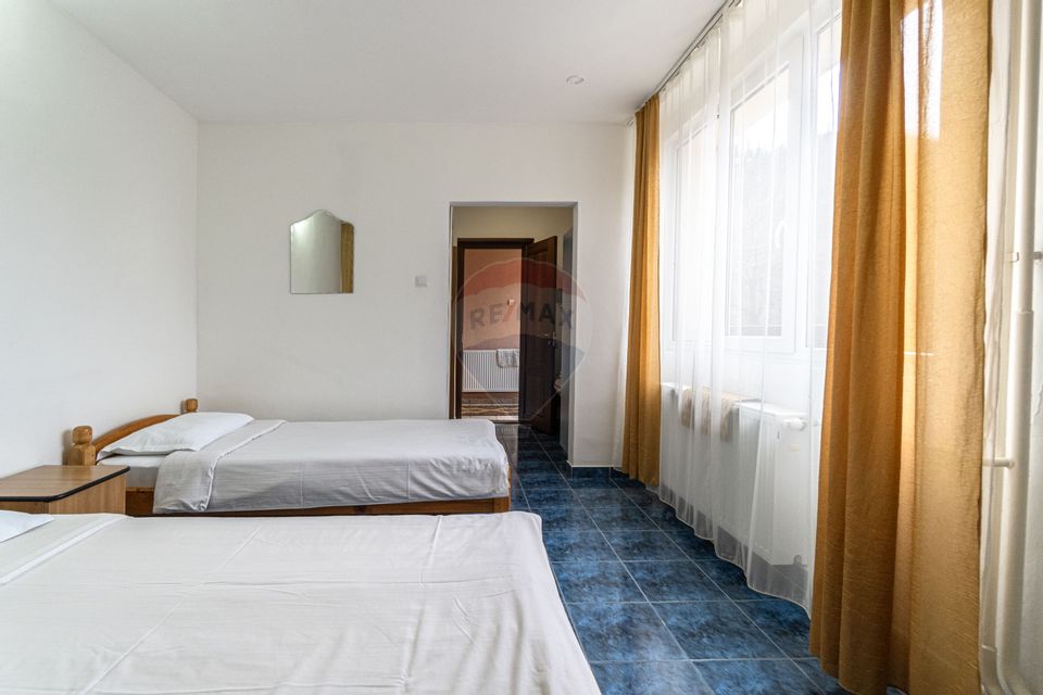 Functional tourist unit for sale – Timișu de Jos, DN1 BRASOV