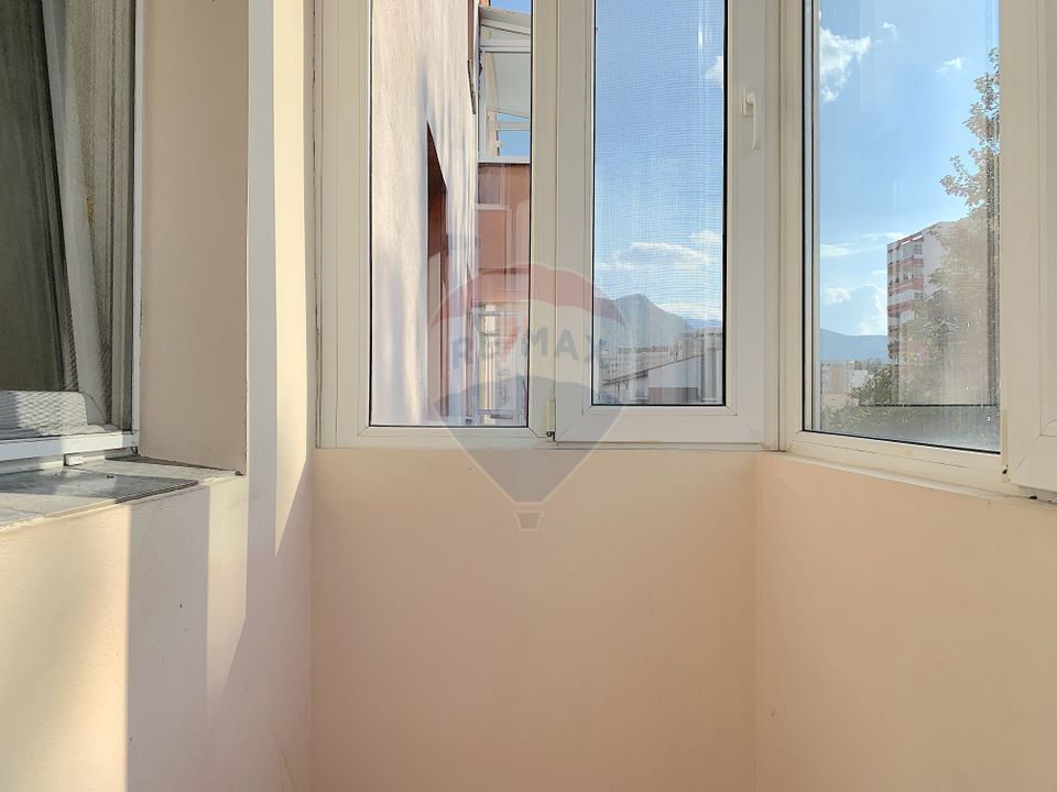 3 room Apartment for sale, Centrul Civic area