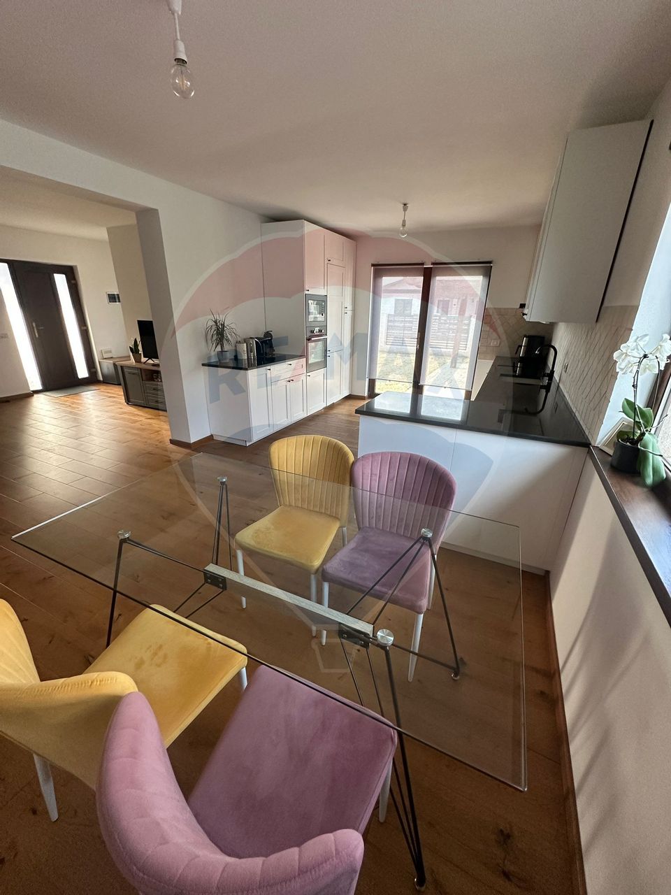 Casă / Vilă 4 camere Green field residence