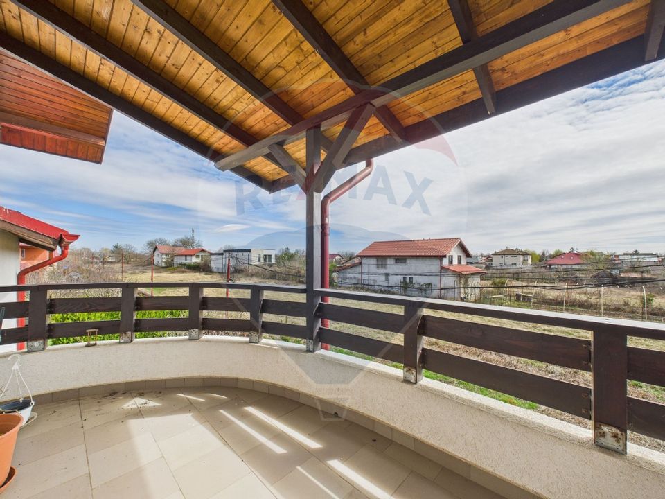 5 room House / Villa for sale