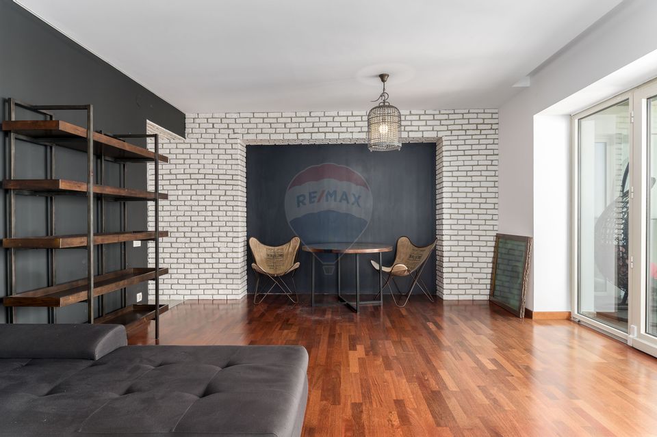 De vanzare | Apartament 3 camere 100 mp, balcon 8 mp | InCity