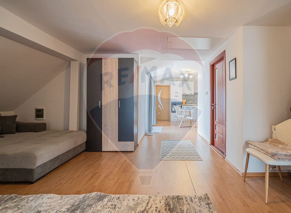 8 room House / Villa for sale, Central area