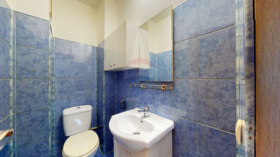 Apartament 3 camere, 2 băi, 2 parcări de vânzare zona Avantgarden 2