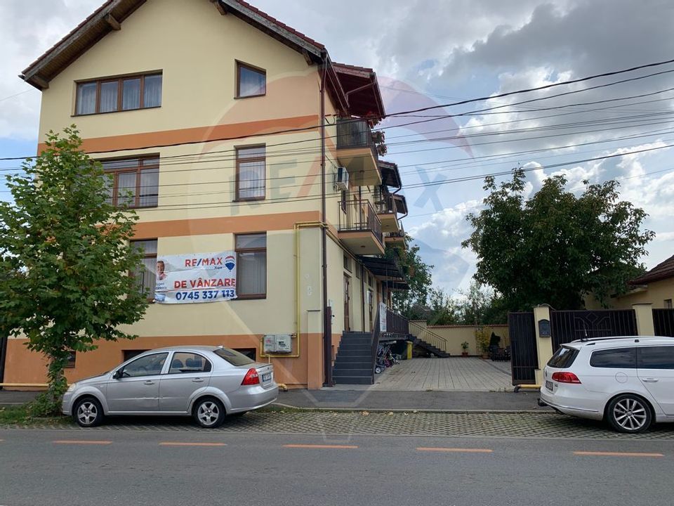 69.39sq.m Commercial Space for rent, Piata Cluj area