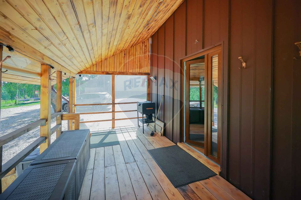 Pensiune de Vânzare cu 8 dormitoare, Rișca, Jud. Cluj