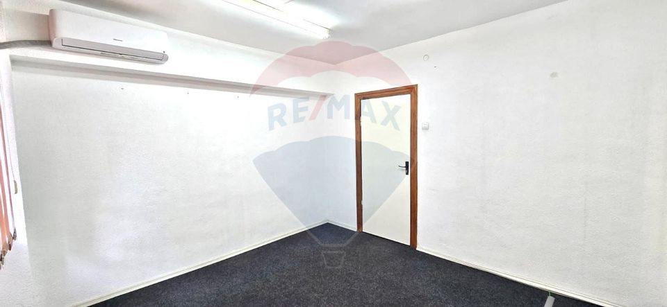 Apartament de inchiriat 3 camere-zona MC DONALD`S