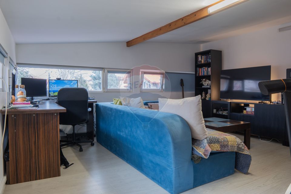 DE VANZARE Reședință Premium cu Piscină și Teren Generos – Chiajna