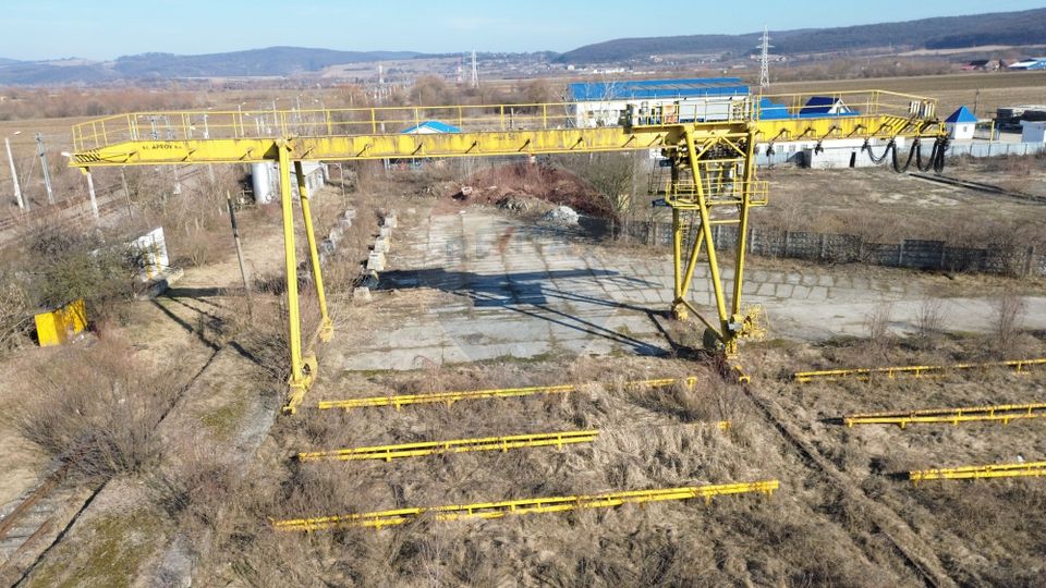 Industrial space of 17,000 sqm land plus industrial facilities