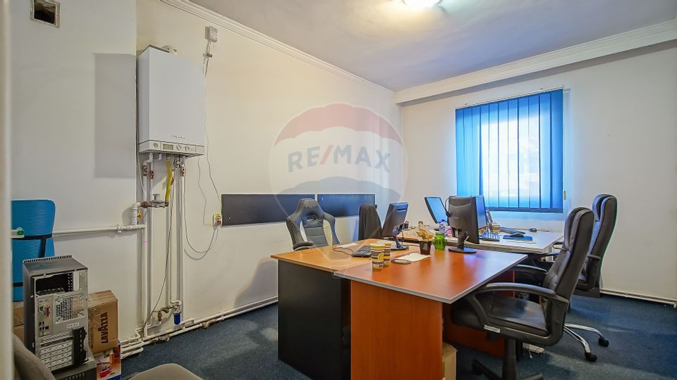 11 room House / Villa for rent, Tractorul area