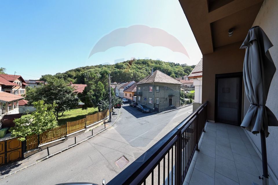 Apartament cu 3 camere, bloc exclusivist,  zona centrala, Brasov!