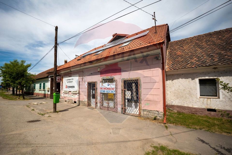 50sq.m Commercial Space for rent