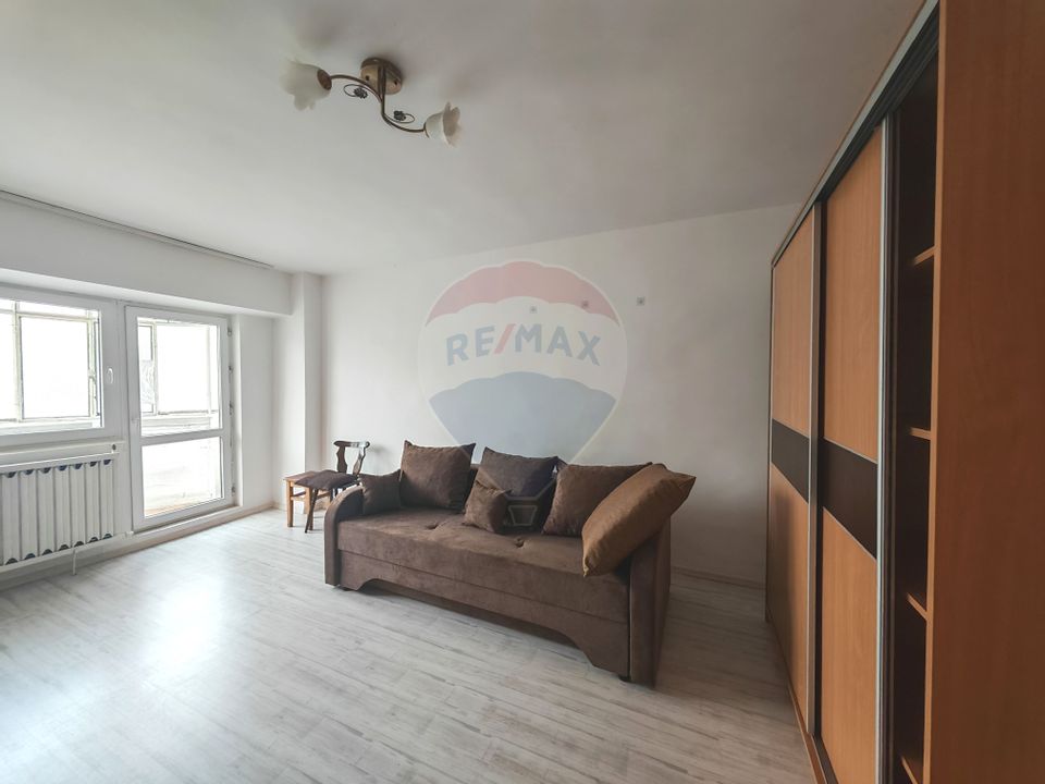 Garsoniera închiriat Parc Sebastian - 13 Septembrie