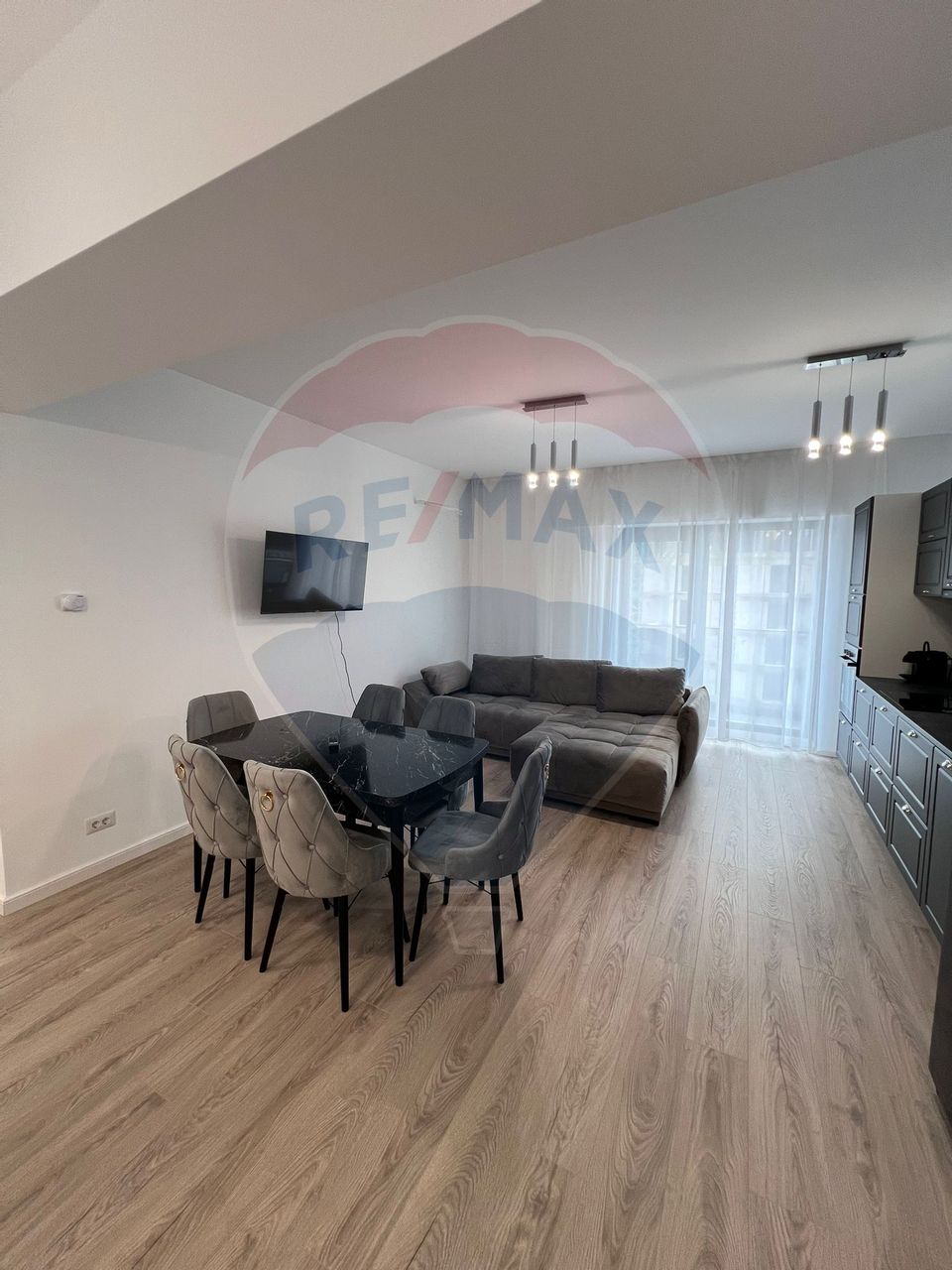 DE INCHIRIAT Apartament 3 camere CRYSTAL NORTH PIPERA