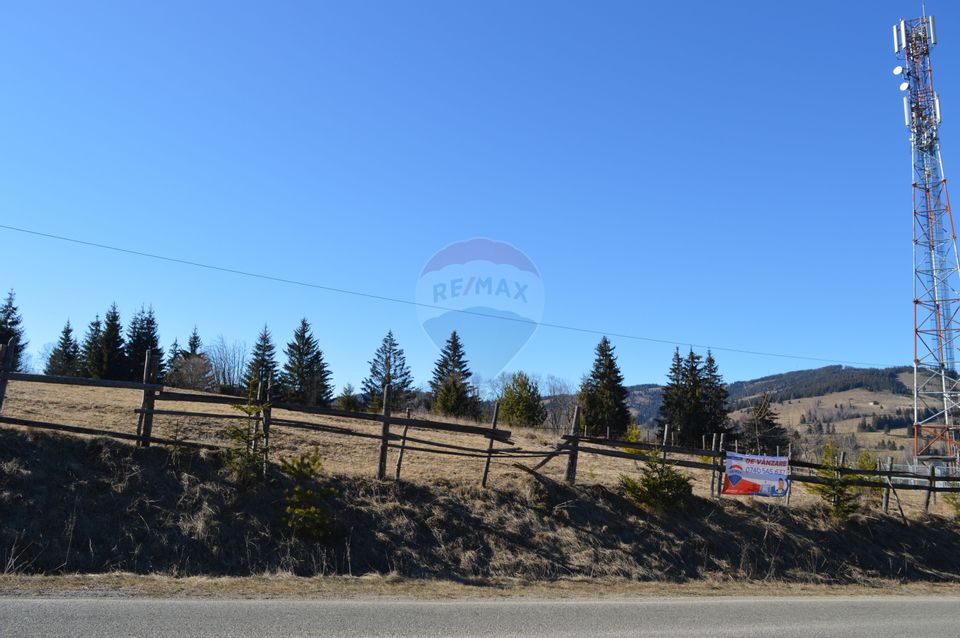 Land 8,700sqm Saru Dornei / None