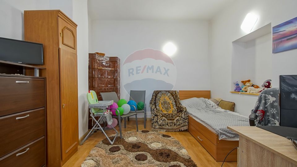 5 room House / Villa for sale, Turches area