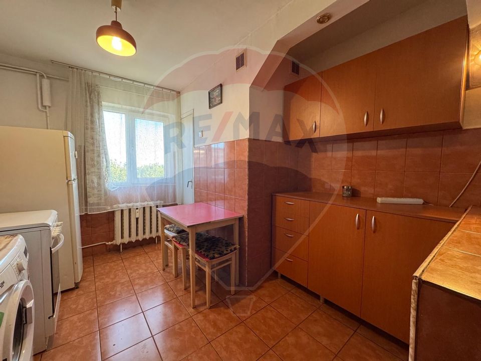 Apartament cu 2 camere zona Lebada