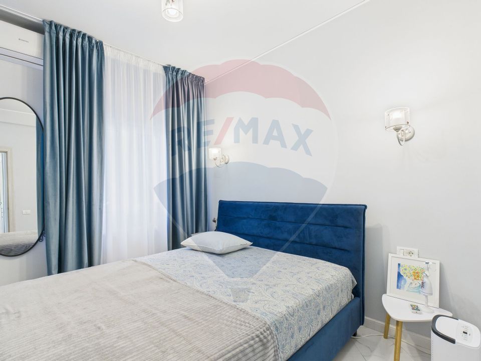 Casă / Vilă cu 5 camere de vânzare în zona Central