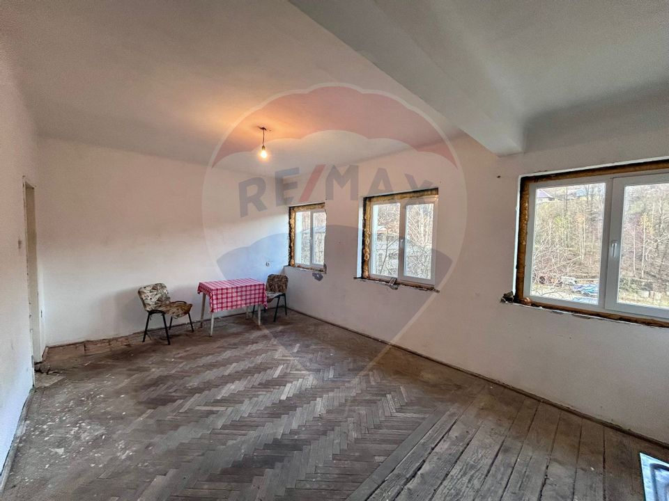 Garsoniera DE VANZARE ideala pentru investitie in Cavnic, jud MM