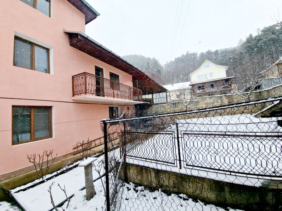 6 room House / Villa for sale, Central area