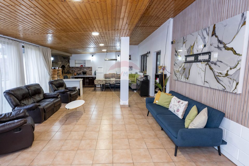 5 room House / Villa for sale