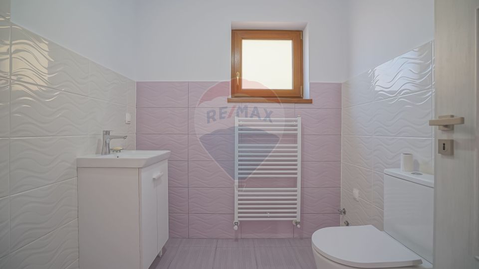 REZERVATA! Vilă nouă, cu 4 camere si teren de 500mp, în Cristian