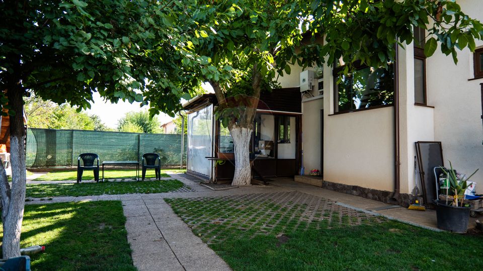 4 room House / Villa for sale