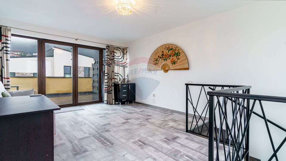 Duplex ultrafinisat 4 camere - la cheie, zona VIVO