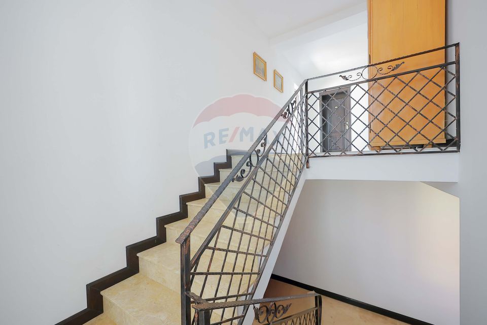 De închiriat Casă/Pensiune în zona Nufarul