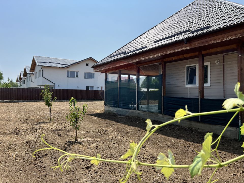 Casă de vânzare – Comuna Berceni, Strada ZânelorCasă / Vilă