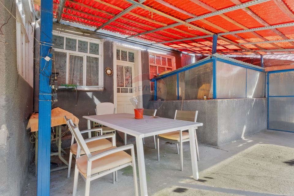 4 room House / Villa for sale