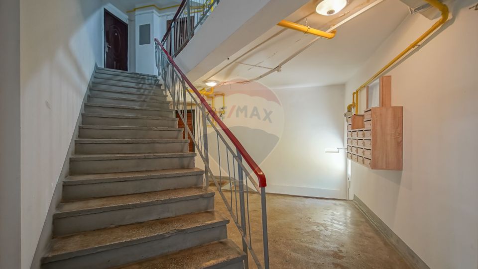 2 room Apartment for sale, Tractorul area