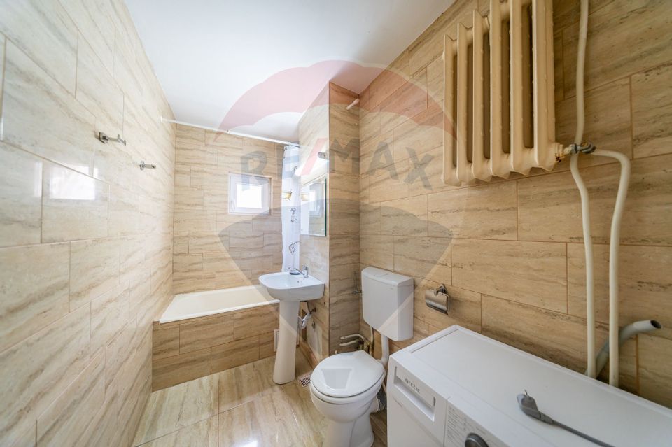 Apartament cu 4 camere de închiriat în zona Podgoria