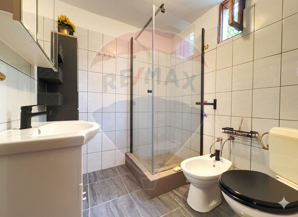 Casă de vanzare in Bazosu Nou